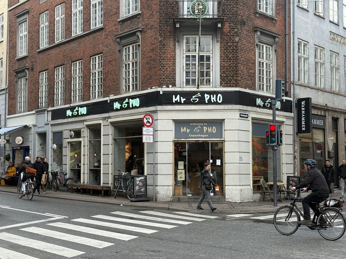 Mr. Pho