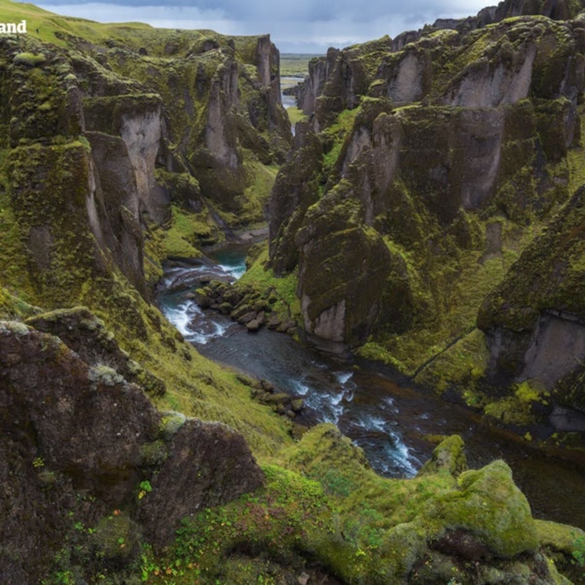 Fjaðrárgljúfur - Cañón