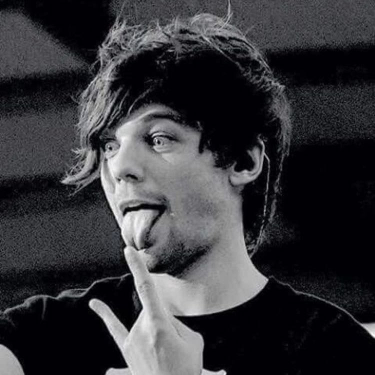 LOUIS TOMLINSON!! - OH MY LORD MY LYRICAL GENIUS I LOVE YOU SO MUCHHHH LOUUU!!π«Άππ