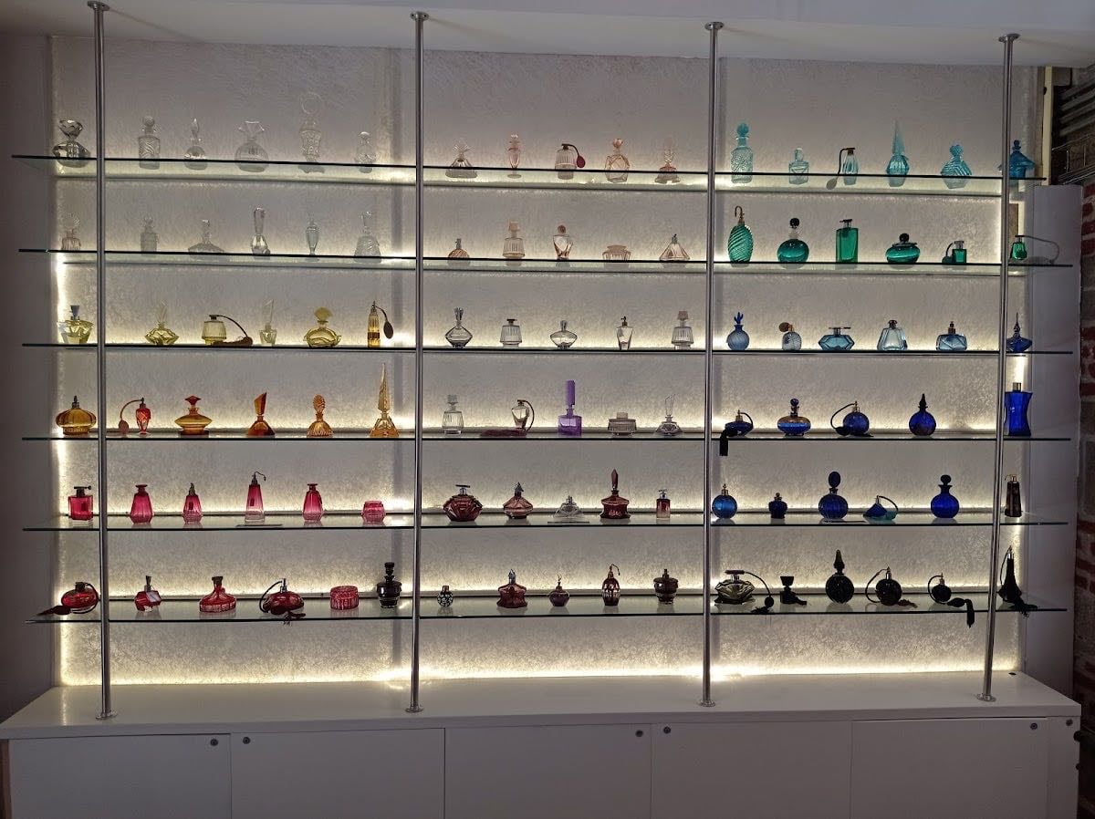 MUPE, Museo del Perfume - La entrada es gratuita, es un museo didáctico e interactivo y muy bonito