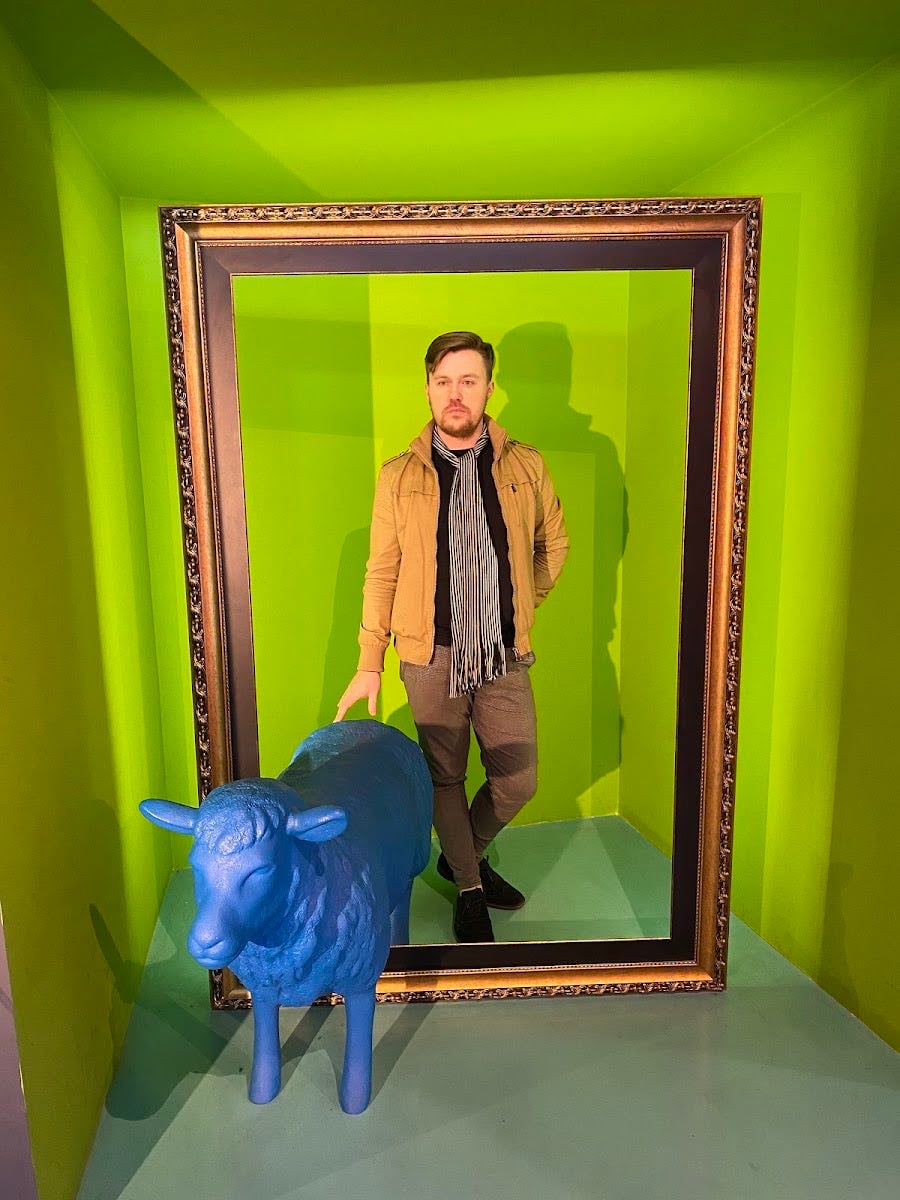 Selfie Gramado - O selfie gramado é um museu com salas instagramáveis e cenários temáticos.