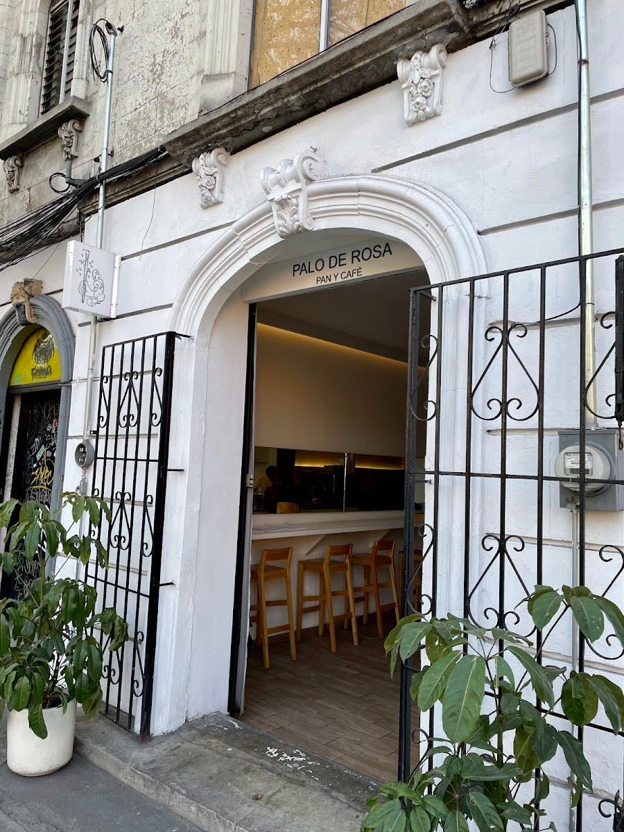 Palo de Rosa Café