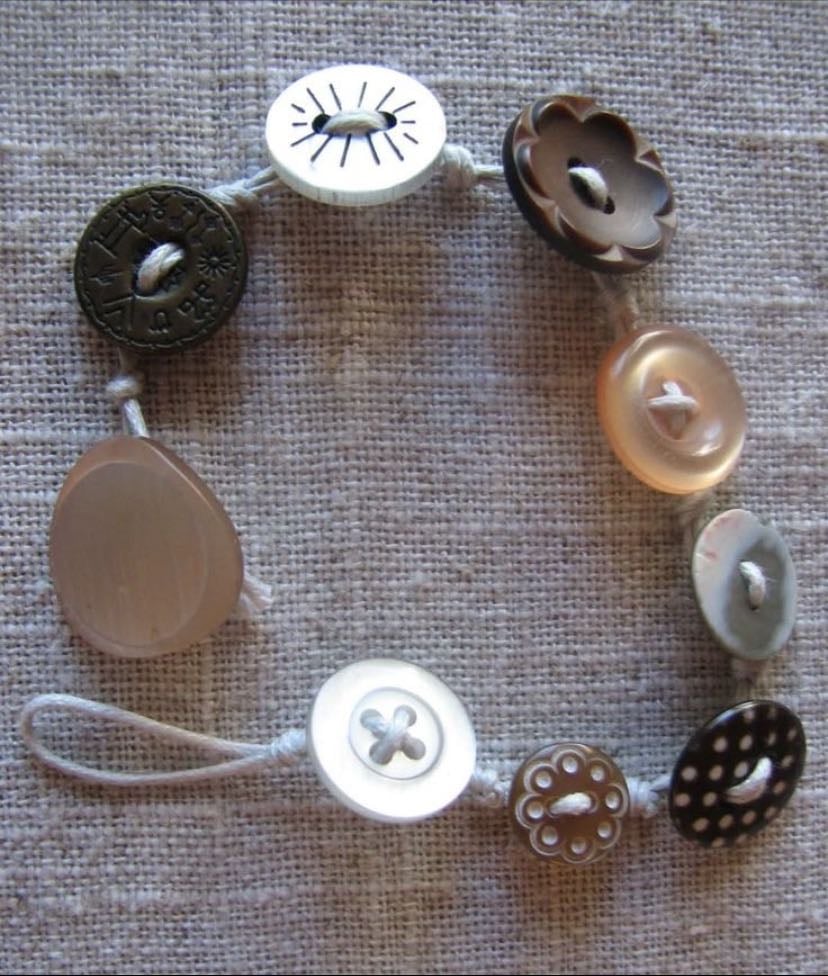 a button bracelet