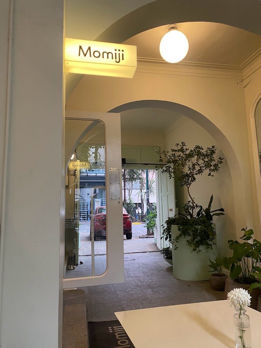 Momiji Café