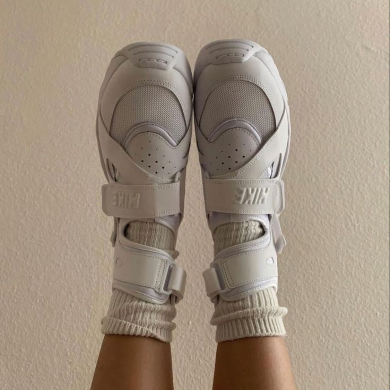 Nike Air Carnivore