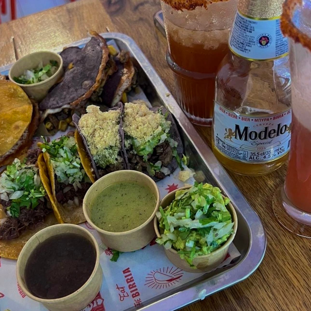 mami tacos - tacos y birria