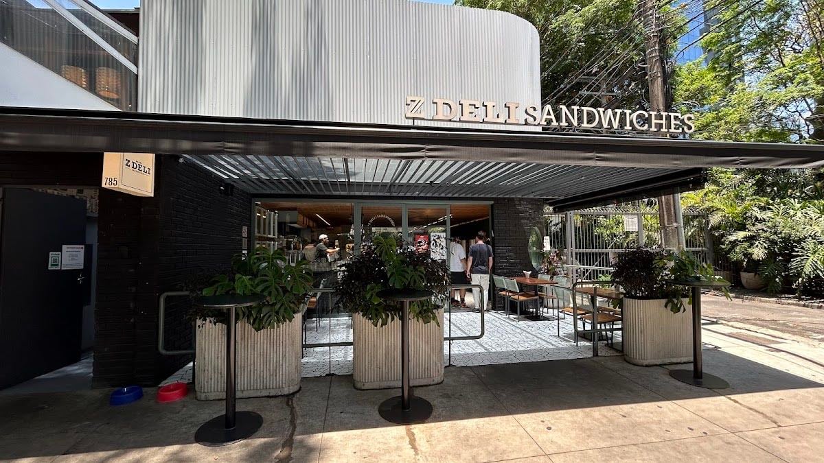 Z Deli Sandwich Shop