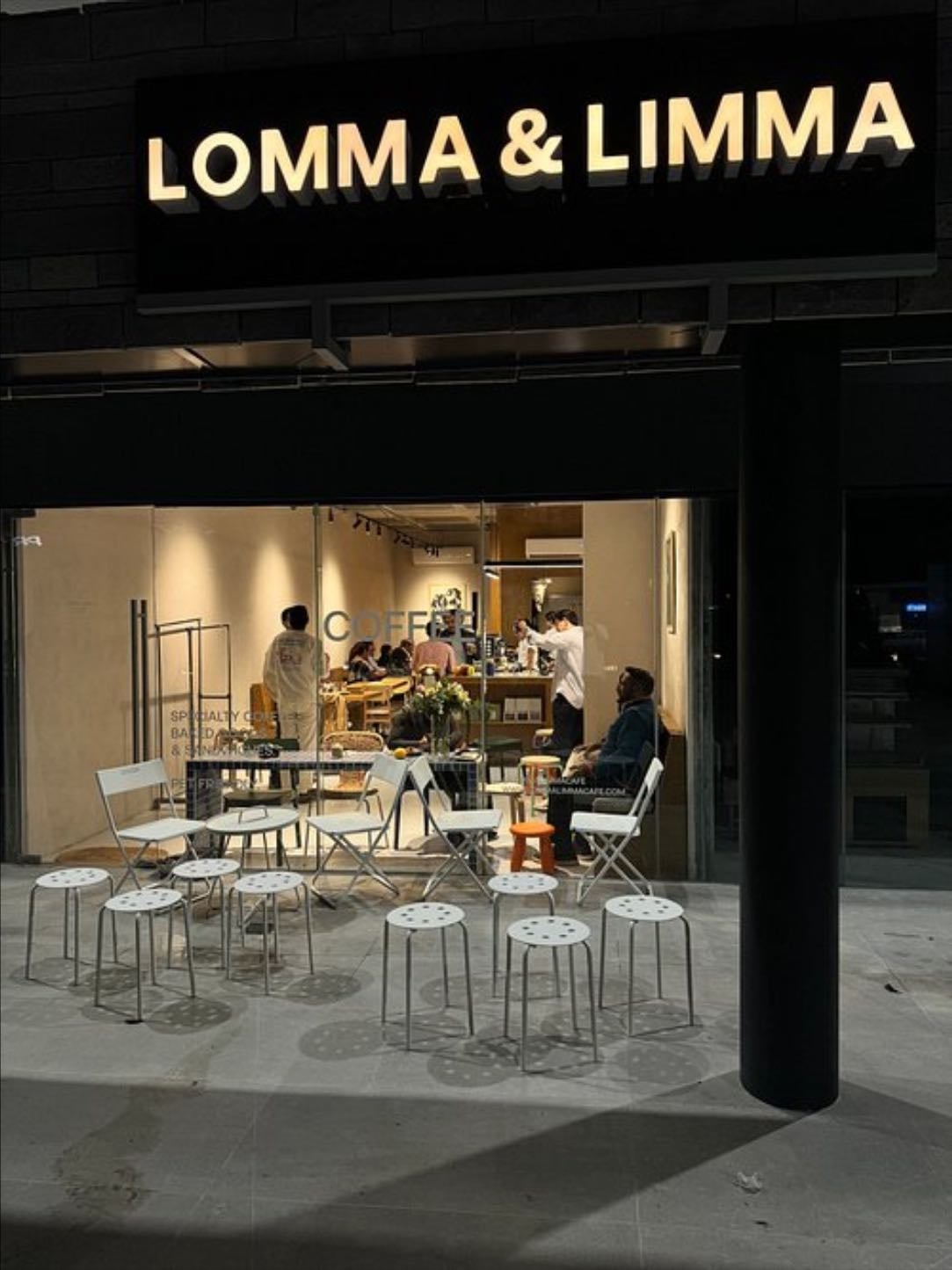 Lomma & Limma Café