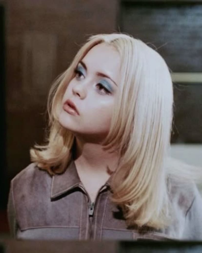 Christina’s Ricci blue eyeshadow
