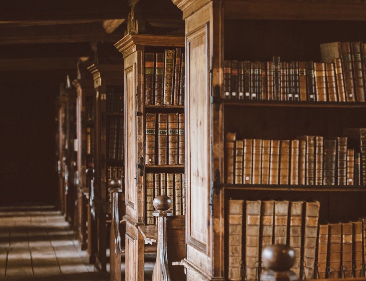 AngelesArchives - Books hypelist by Angeles