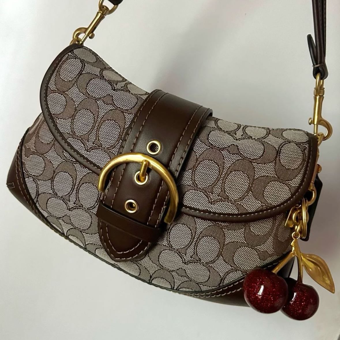 Coach soho jacquard signature bag