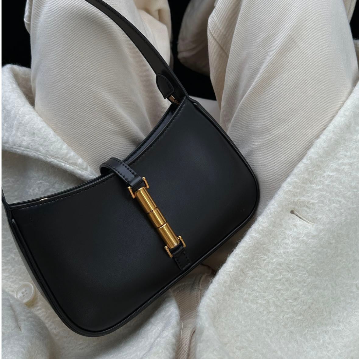 C&K Cesia shoulder bag