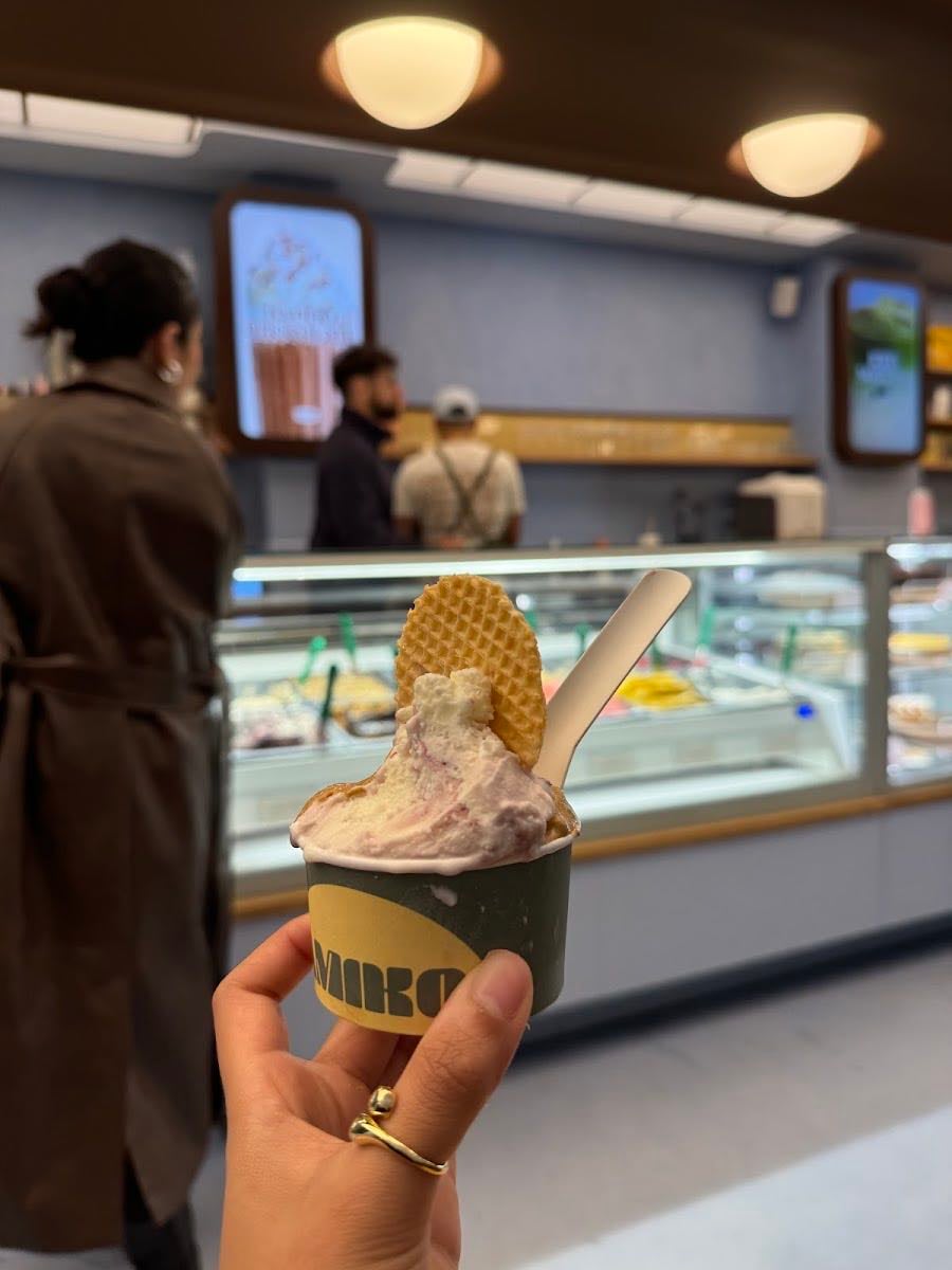 Amiko Brunch & Gelato - Helado