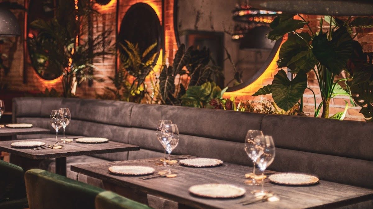 Darvaza | Restaurante Eixample Barcelona - Restaurante brasa