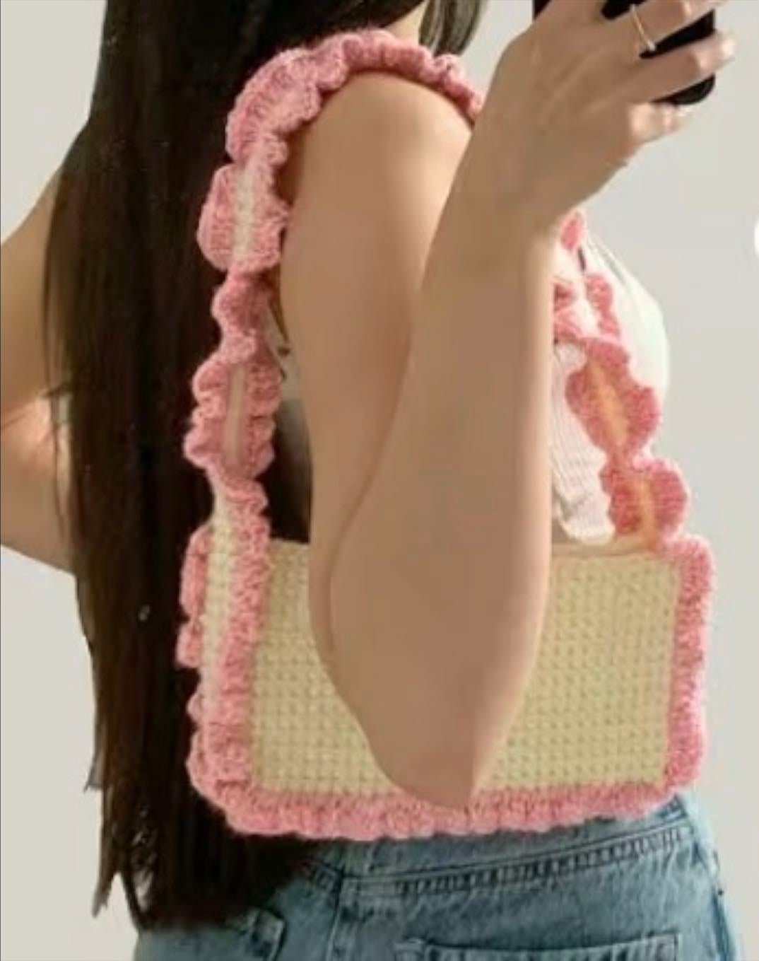 Ruffle bag π