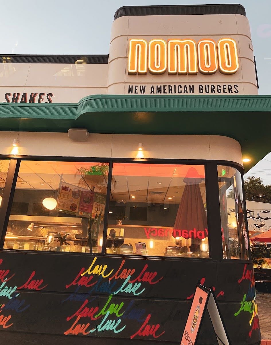 nomoo | new american burgers - Mingyu spot