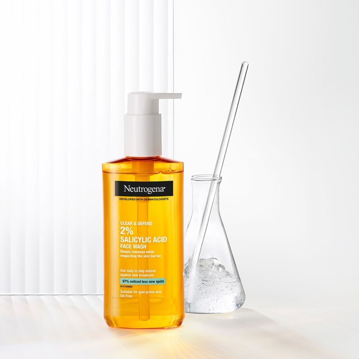 Neutrogena face wash