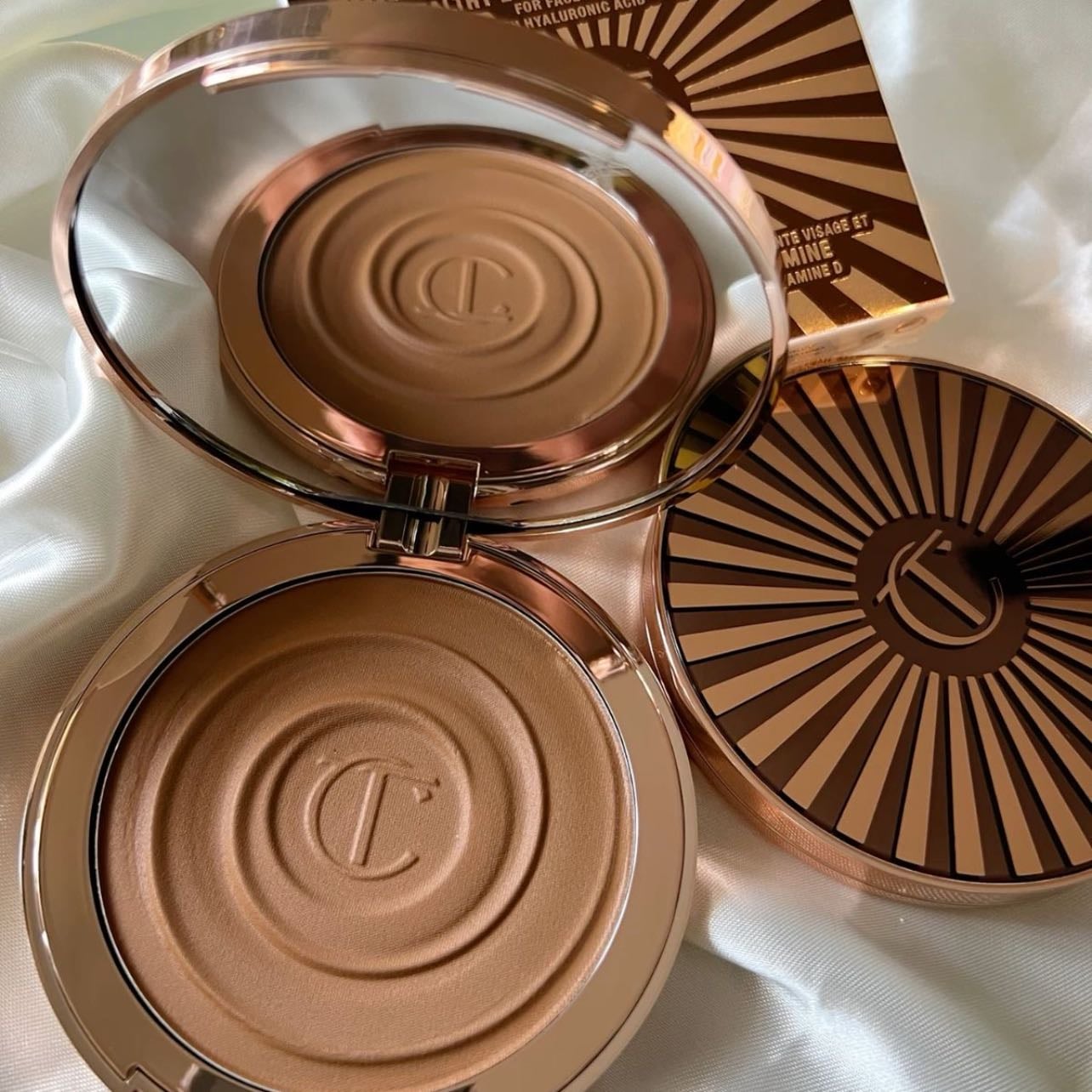 Cream Bronzer by Charlotte Tilbury - Tono Medium 2