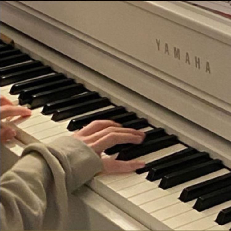 Piano 🎹 - Songs I want to learn on the piano