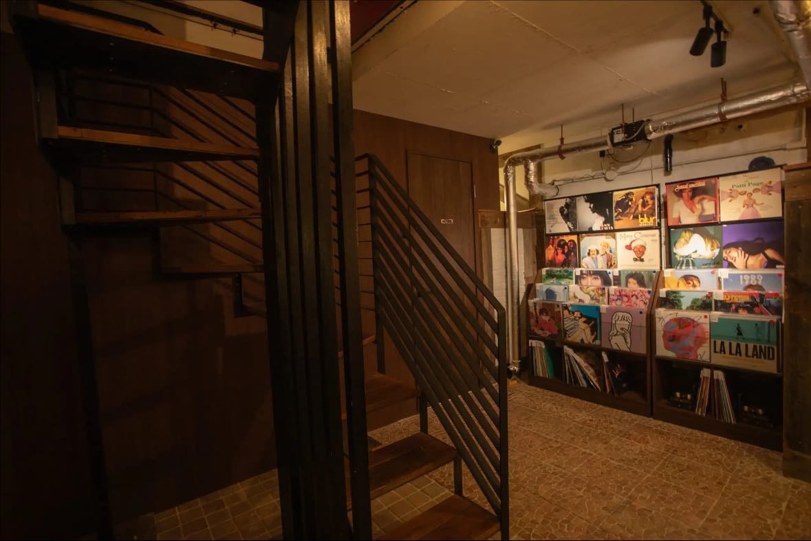 Recoco Record Cafe