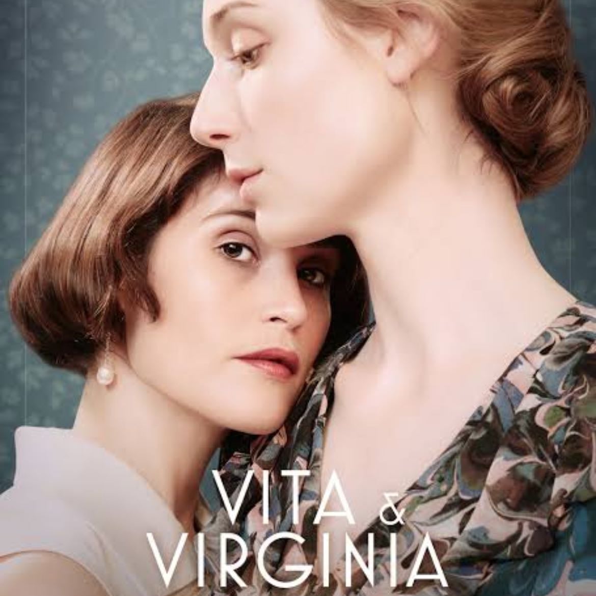 Vita & Virginia - Chanya Button · 2019