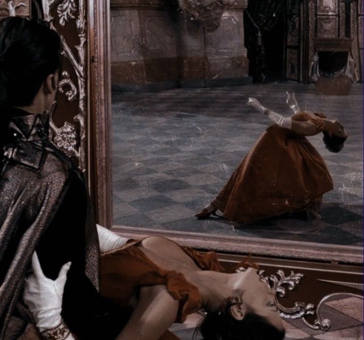 Best Vampire Media 🩸 - Movies hypelist by Vivi Tempor