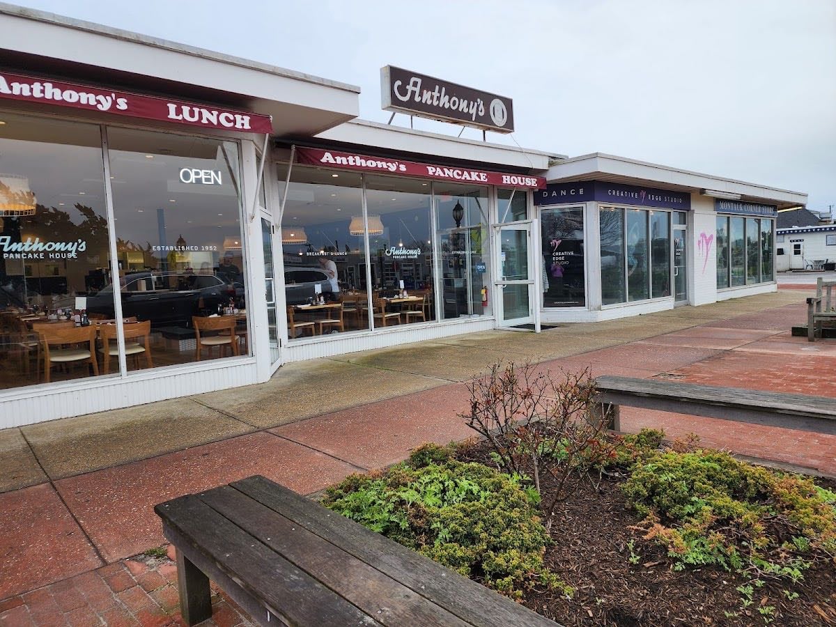 Anthony's Pancake House - breakfast