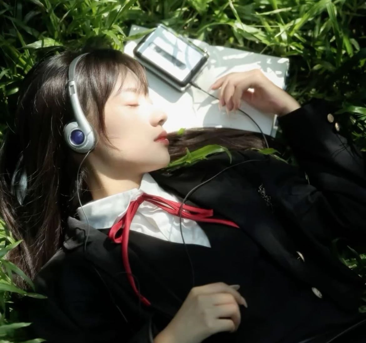 ❝ little-known singers ❞ - Music hypelist by クモ