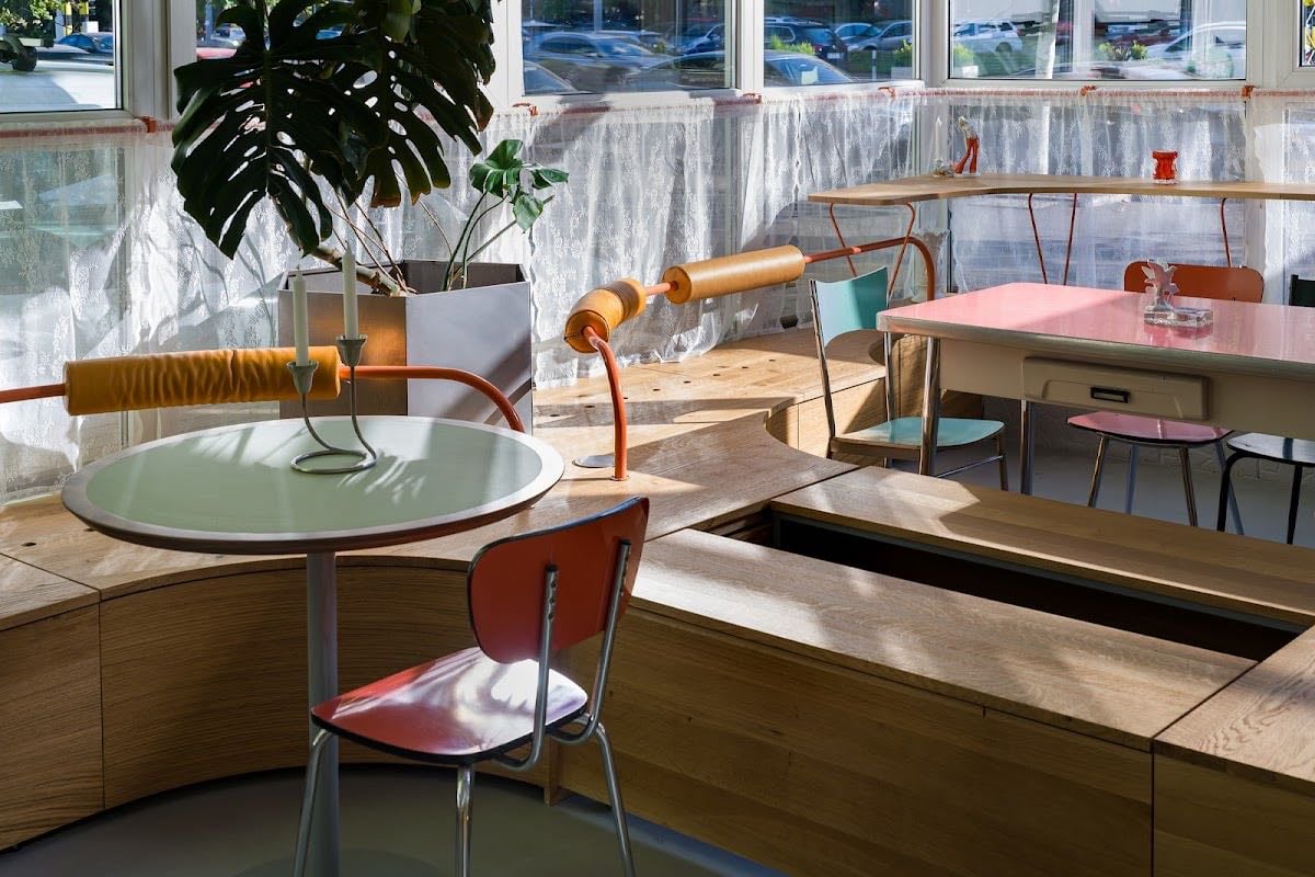 PAMELA CAFÉ BAR