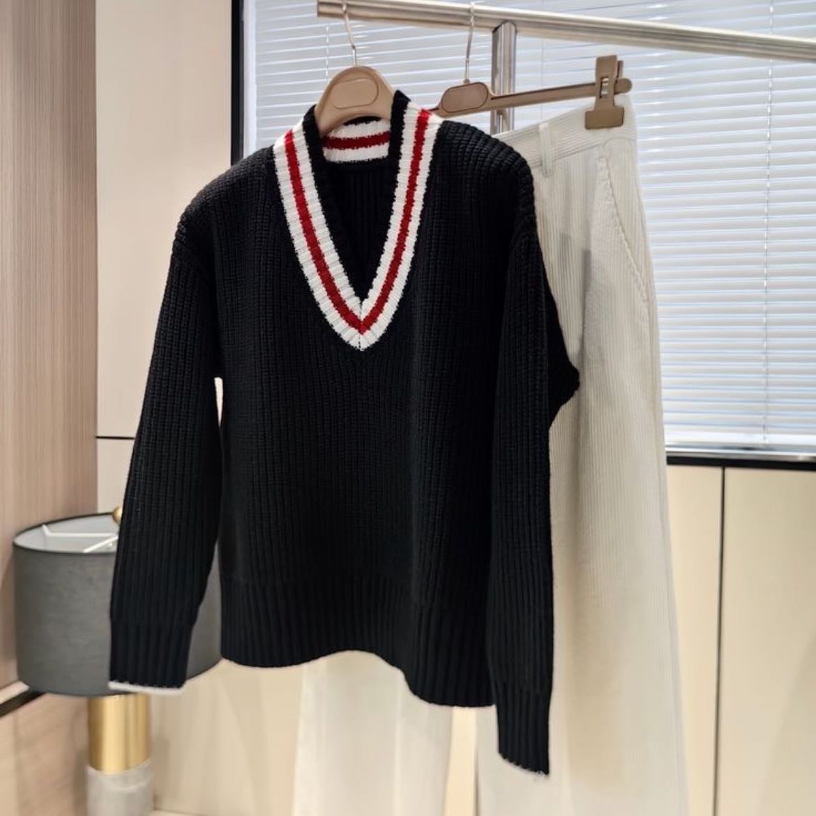 Suéteres de punto o de cashmere