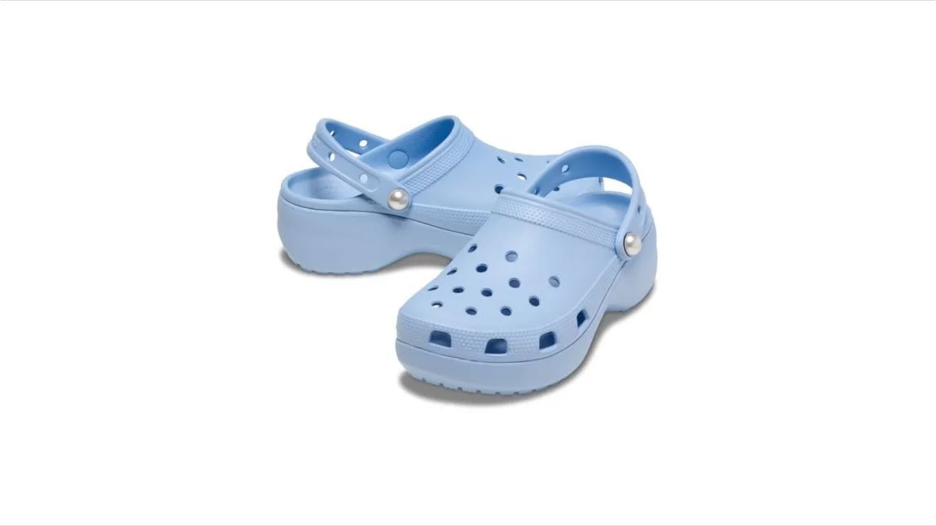 Classic Platform Pearl Clog • blue calcite - Crocs