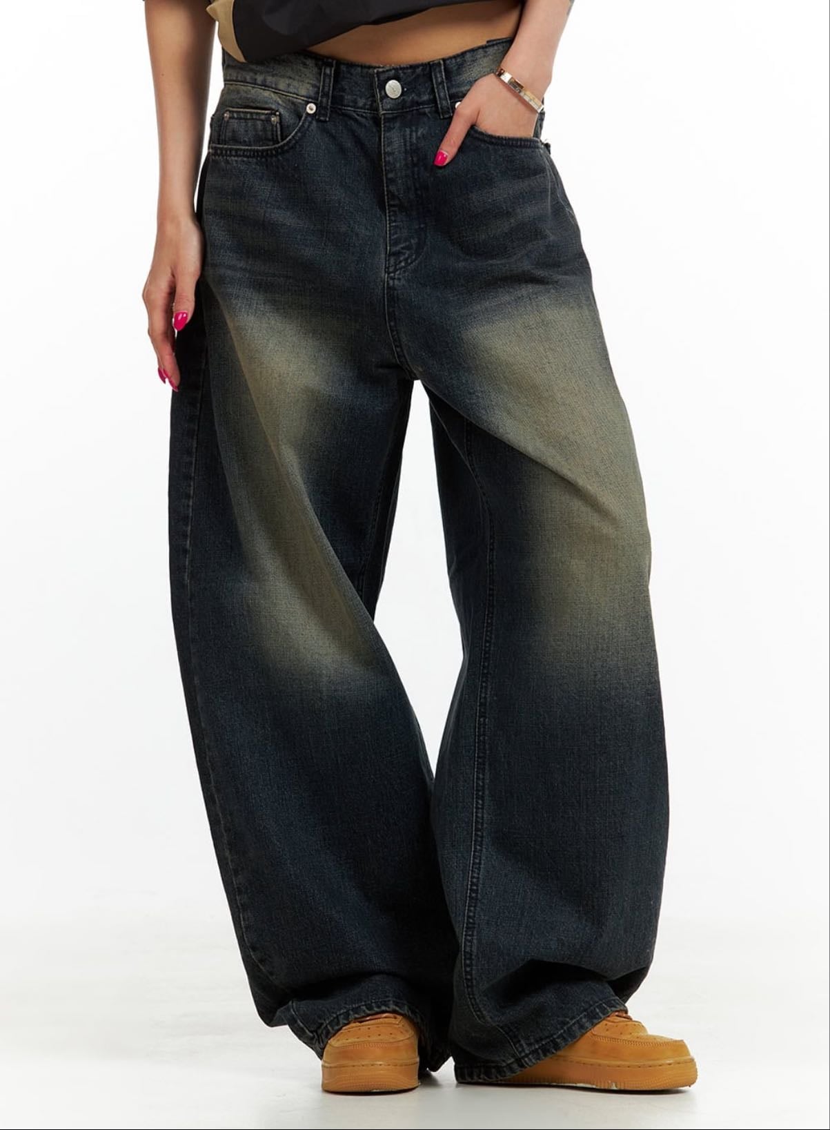baggy jeans