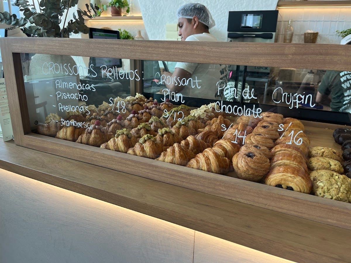 Essentia Café