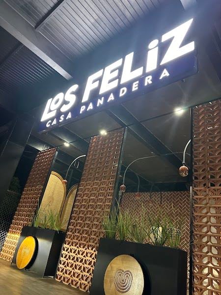Los Feliz / Casa Panadera