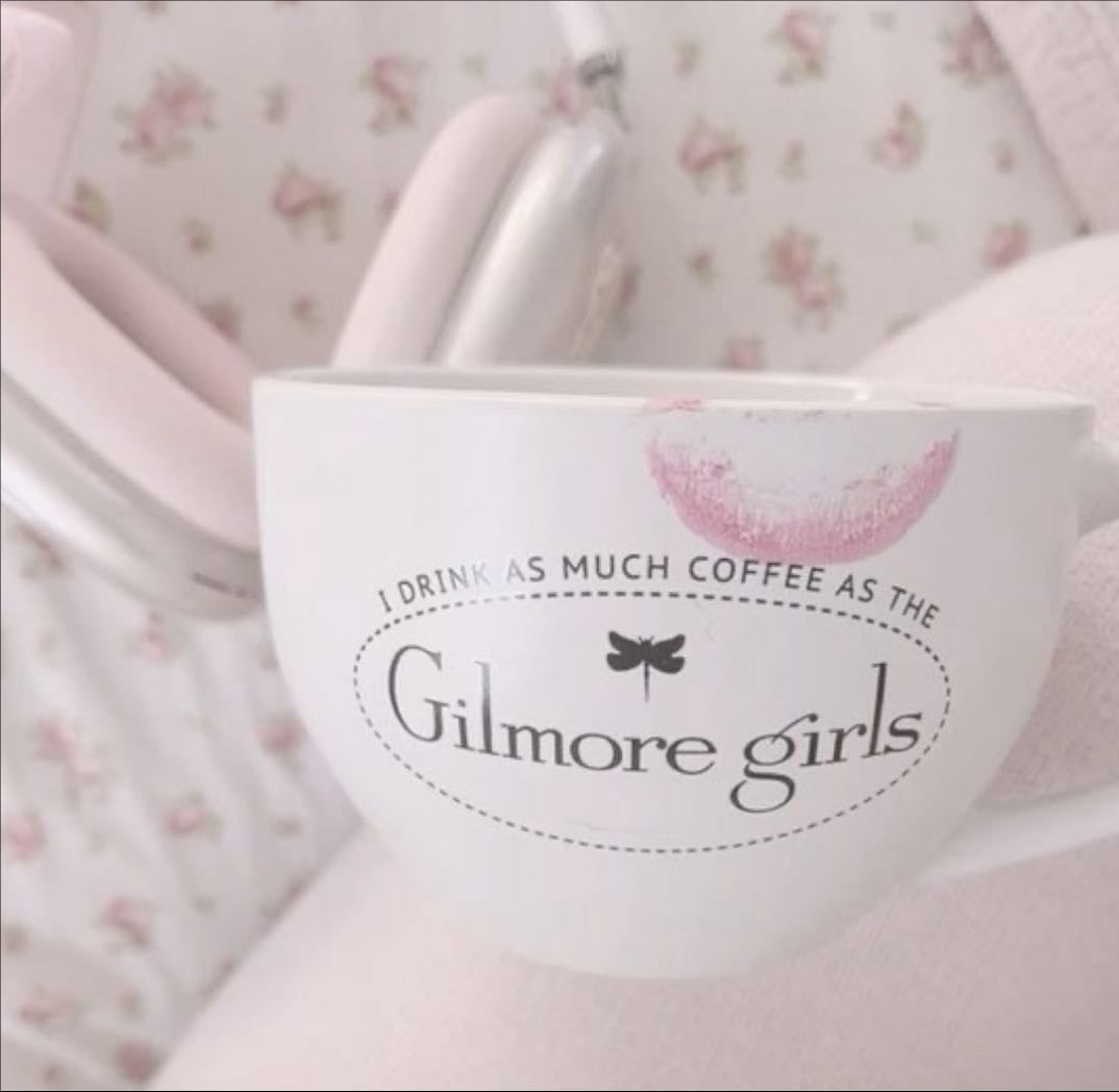 Gilmore Girls 馃 - Amy Sherman-Palladino 路 2000