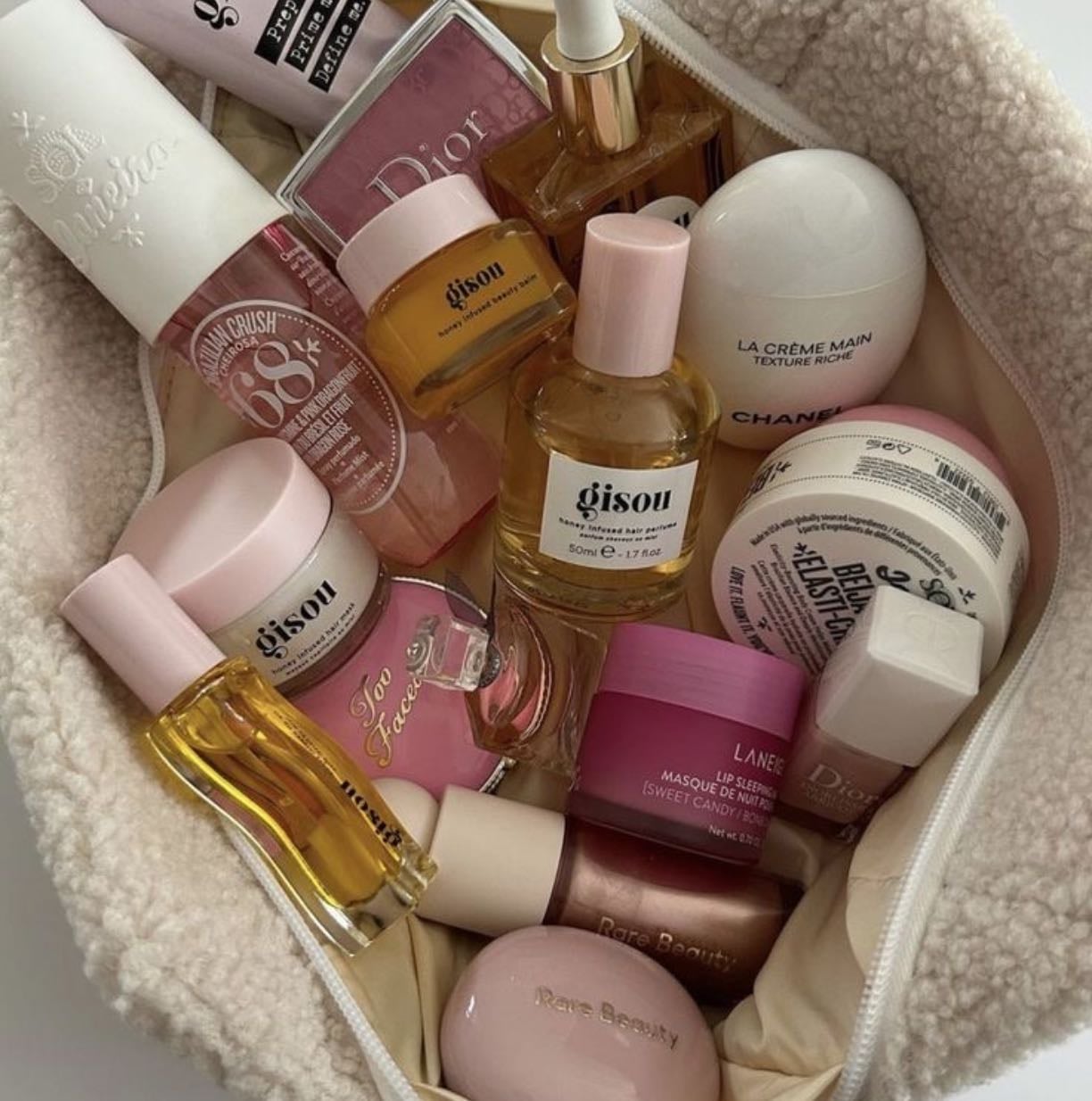 Cosmética - Products hypelist by Cecilia Sanchis
