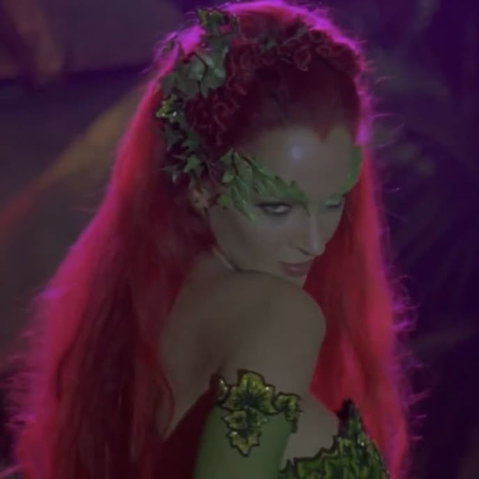 @poisonivy π ΚΙ α΅α΅ - β dc βΛΰΏ