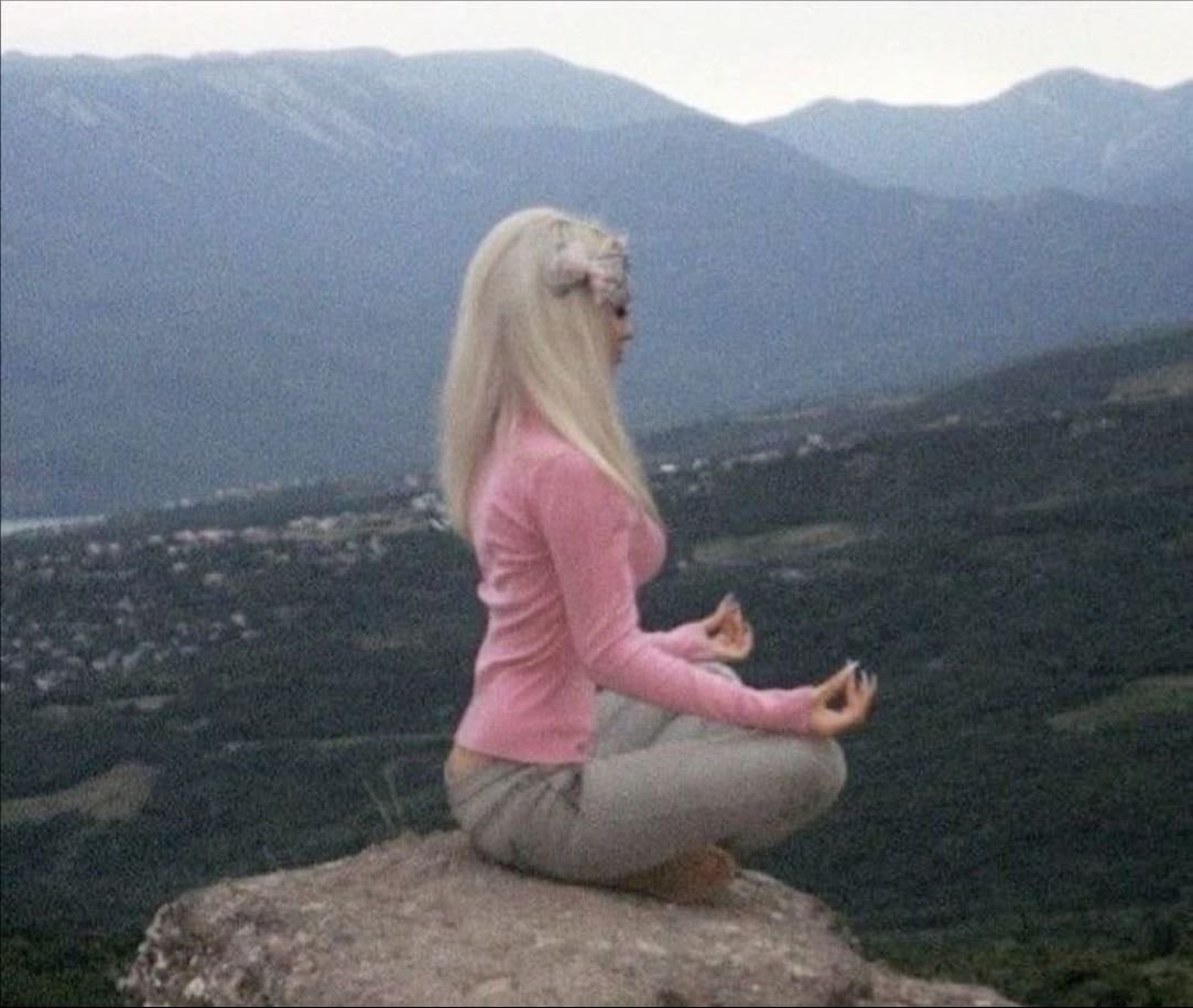 yoga - ★ hobbies˙˙ ᵕ ౿