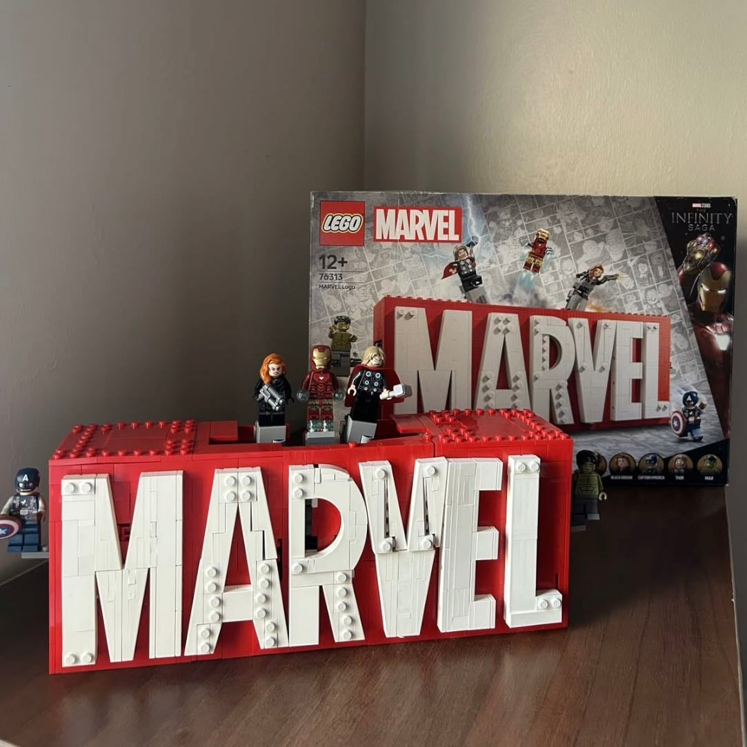 marvel logo