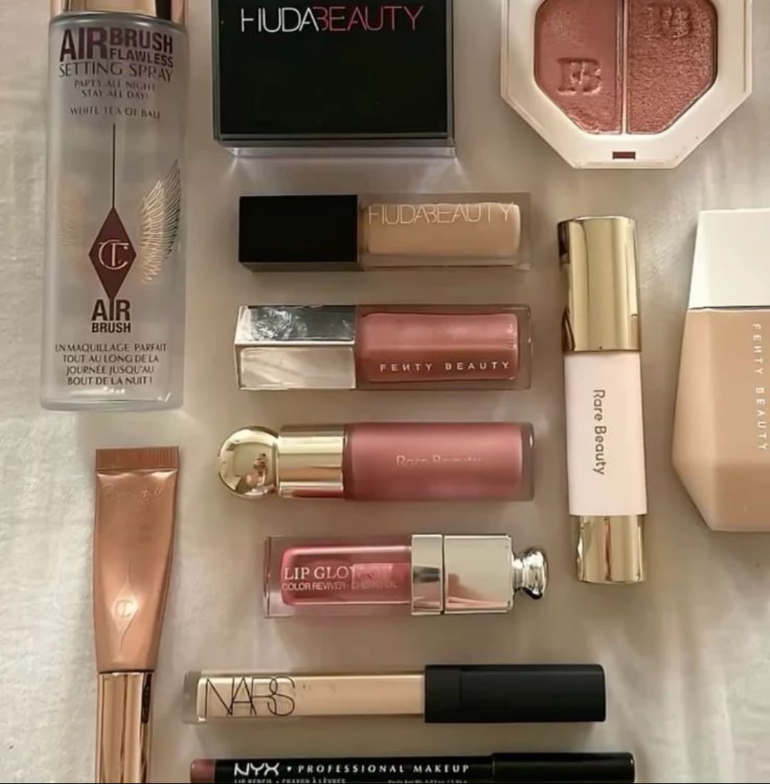 Soft Glam Kit✨ - Products hypelist by Hristijana Nikolić