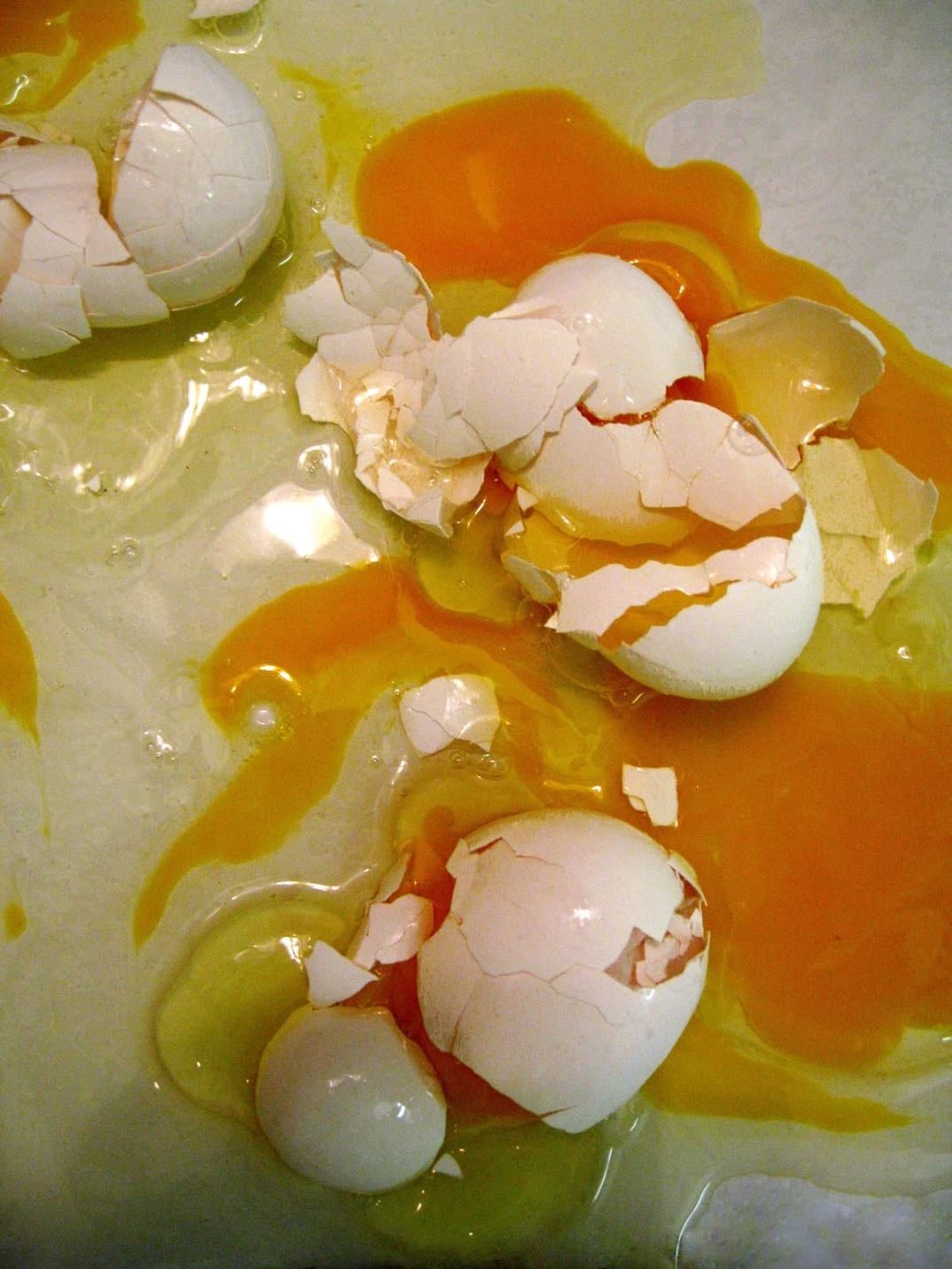 Cracked egg