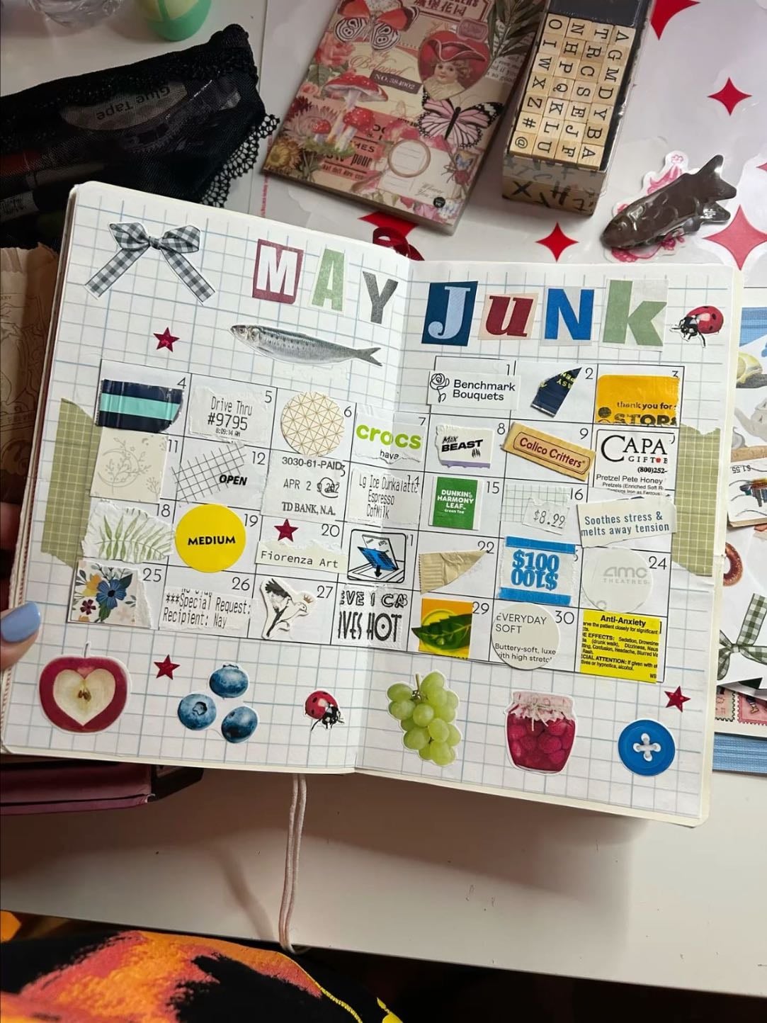 Junk calendar