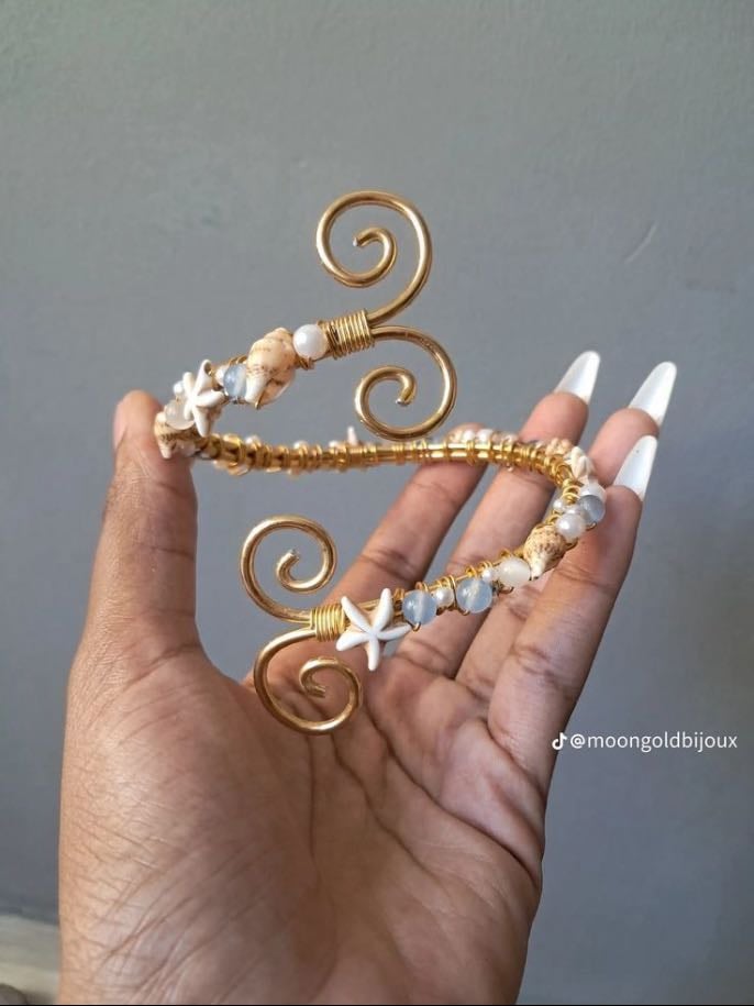 Arm Bracelet