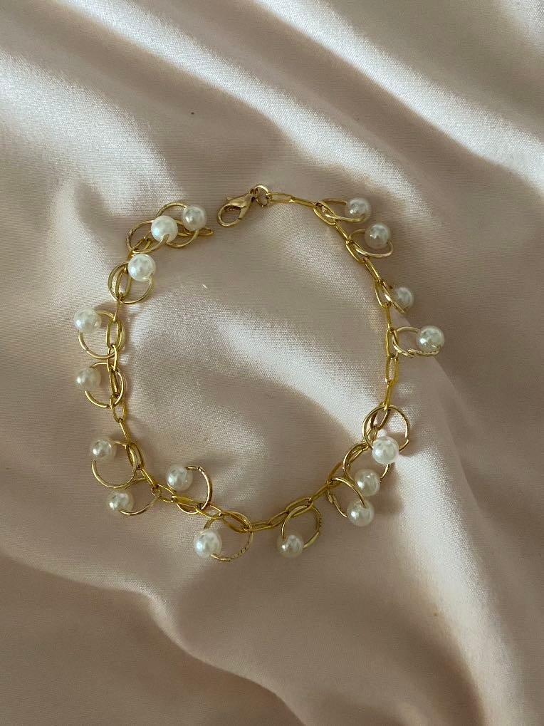 Pearl Bracelet