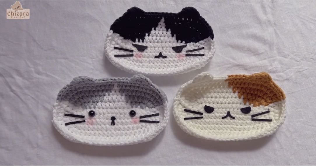 Glasses holder