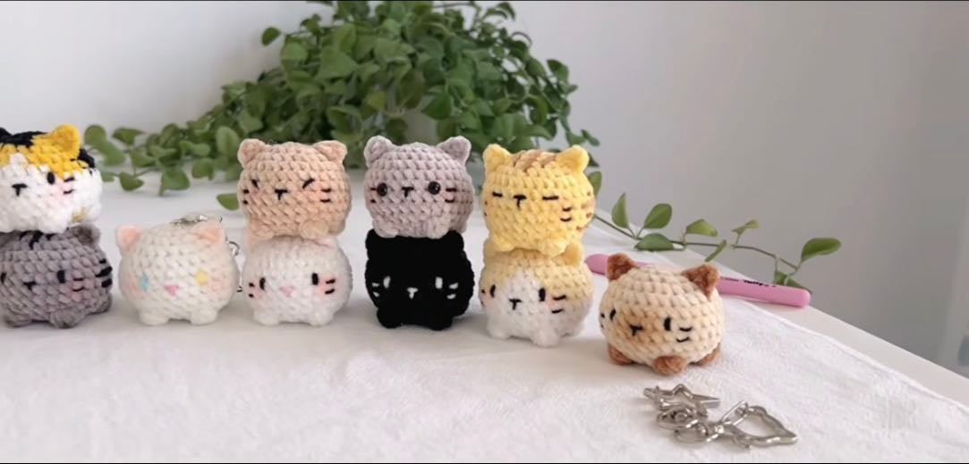 Cat keychain