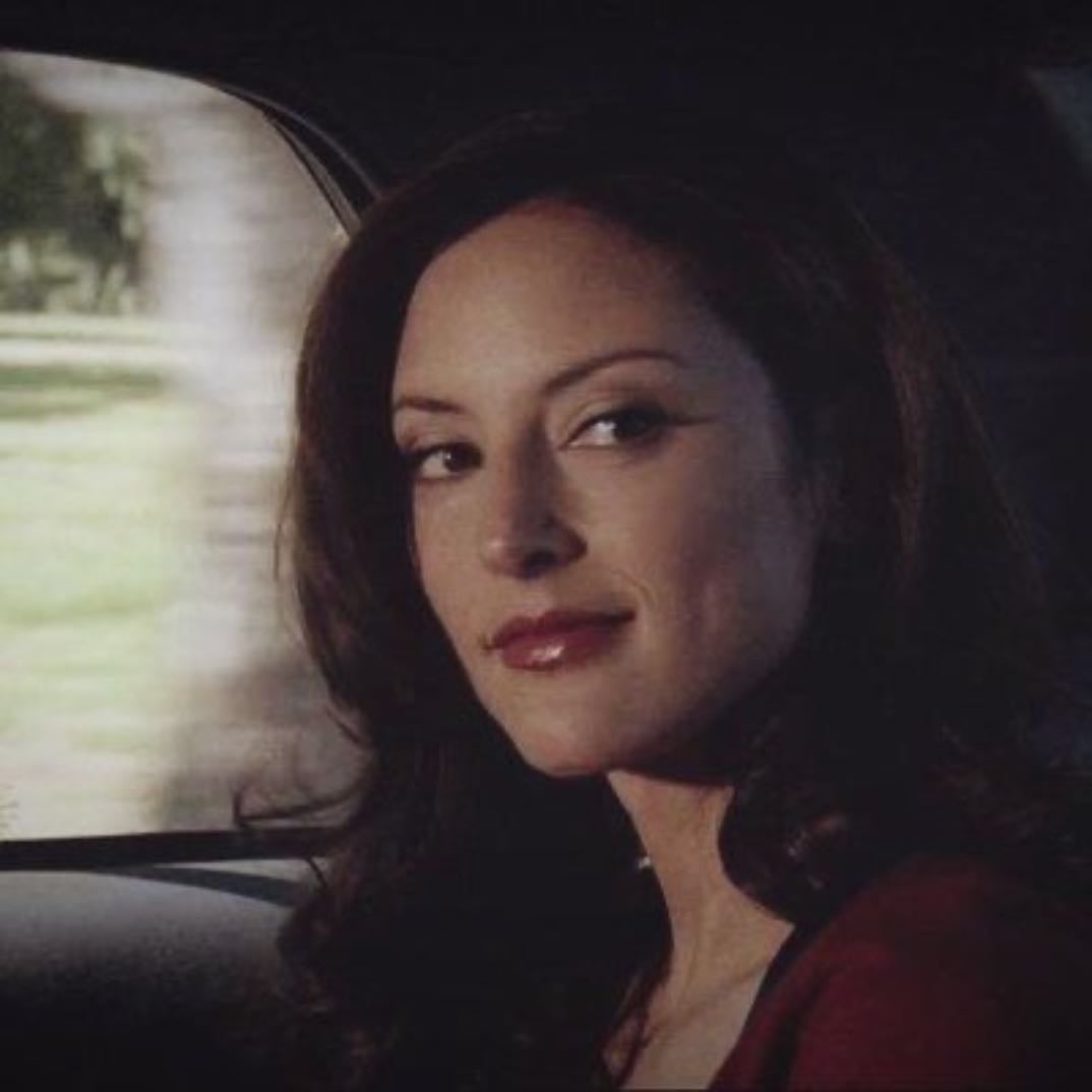 Lola Glaudini