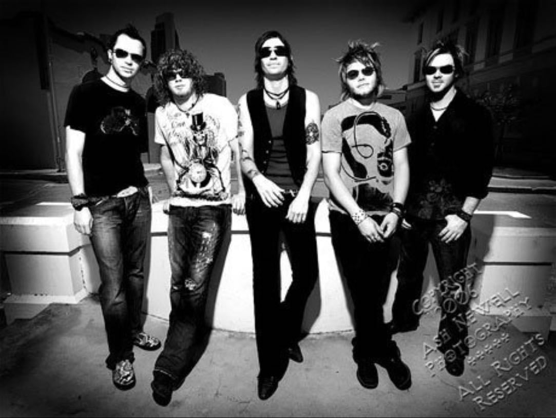 Hinder - Artist
