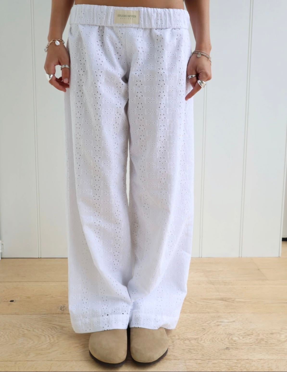 studio seven white trousers