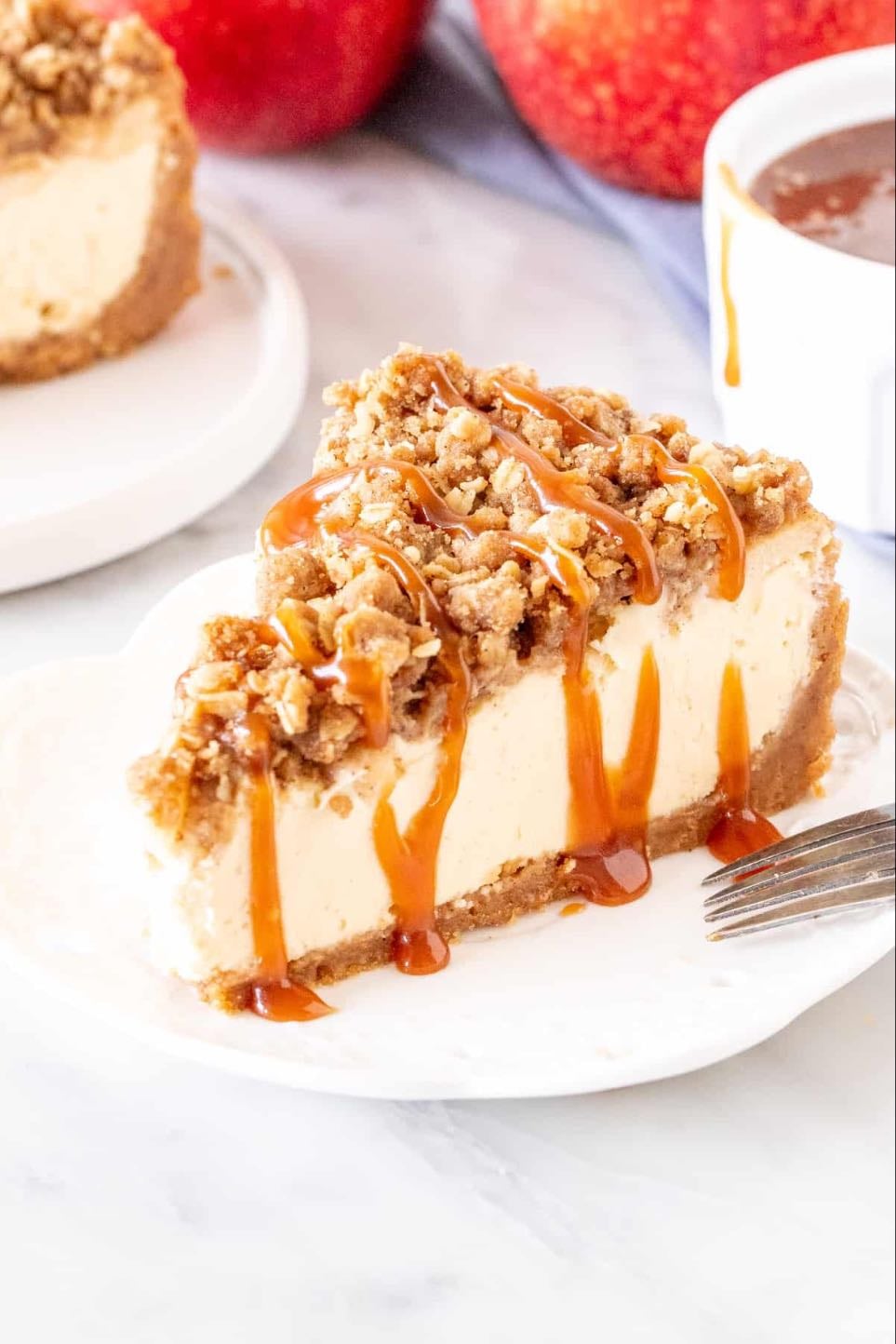 Apple crumble caramel cheesecake
